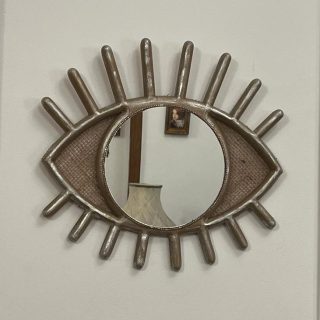 عين للديكور من الخشب