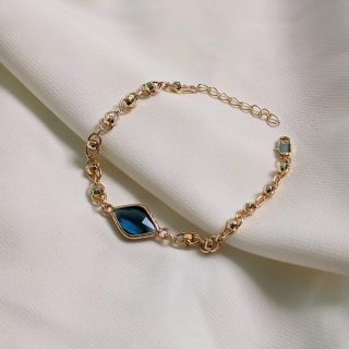 charming blue bracelet