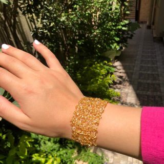 gold plated 18k bracelet (white, crochet )