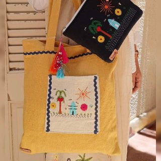 شنطة كتف دك تطريز ريفي