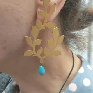 Earring stone blue
