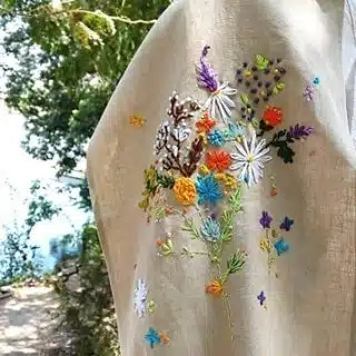Flower Bouquet Linen Shawl