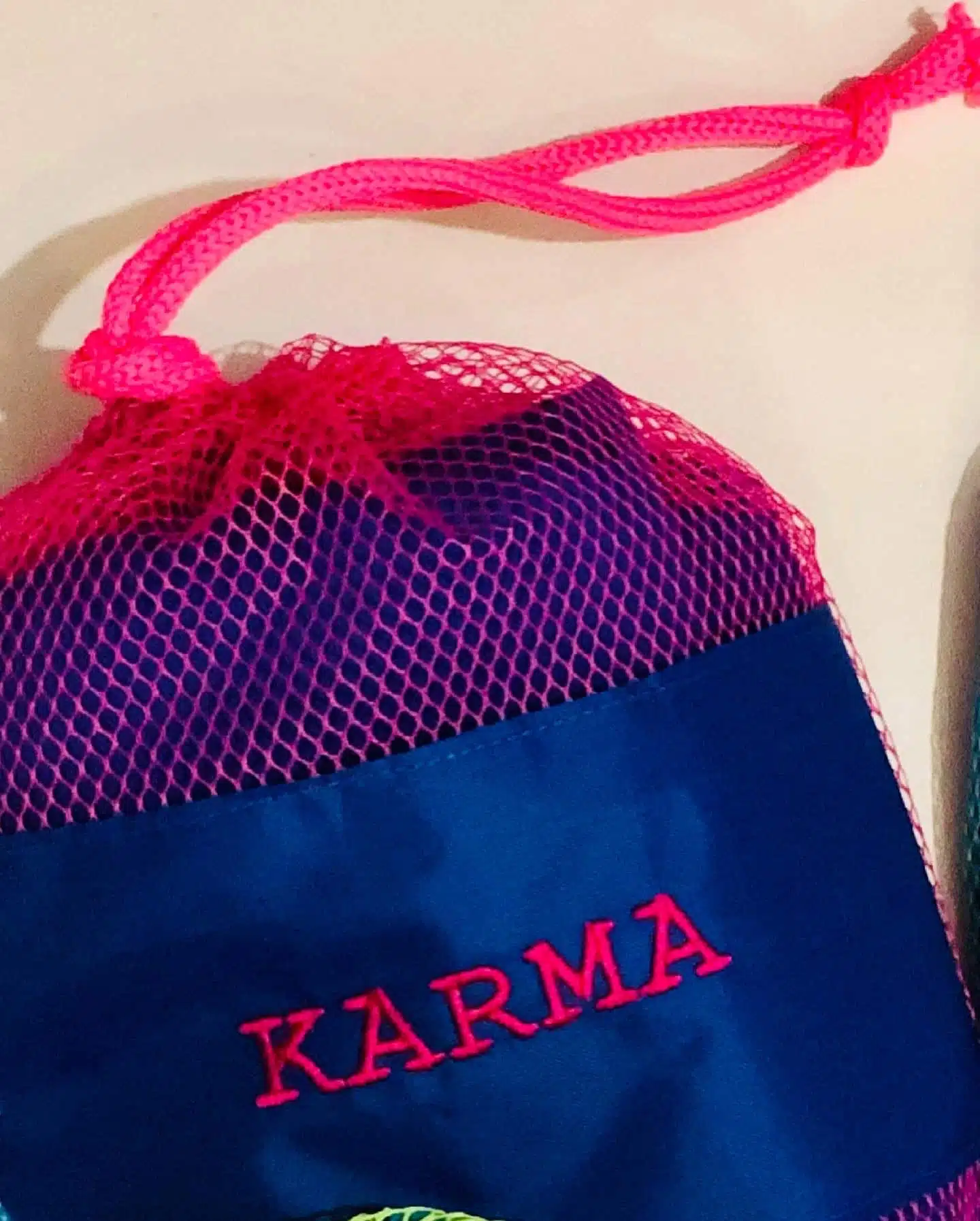 Microfiber hooded towel (blueberry fuchia) 2 image5