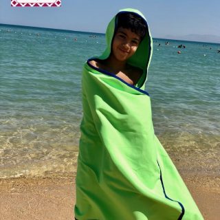 Microfiber hooded towel (green)