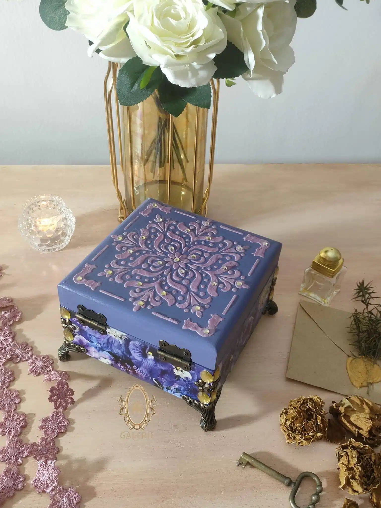 Floral box 4 inbound2515769681099569284 scaled