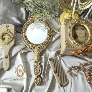 Customized royal set