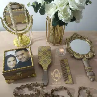 Customized decoupaged set