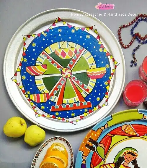 Folklore wall décor 4 trays set 5 logo.مراجيح