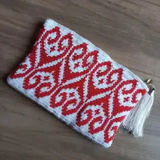 valentine clutch