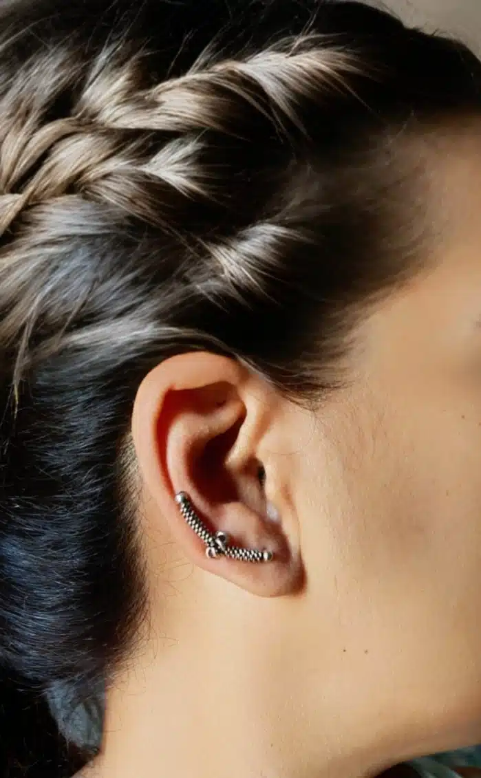 statement earring 2 retouch 2024082821304147