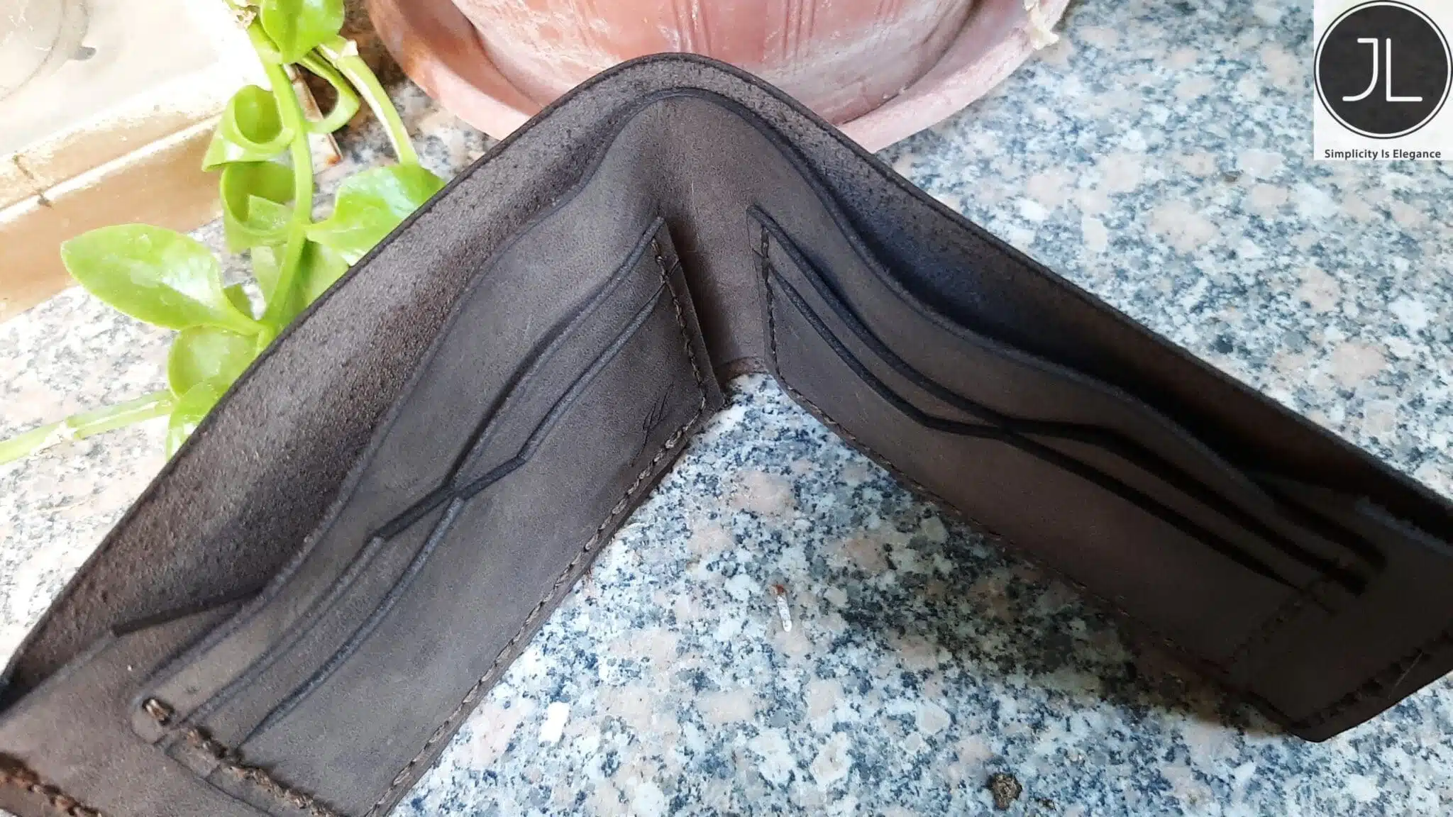 Handmade Leather Laptop Sleeve 2 scale 40040002250 3 scaled