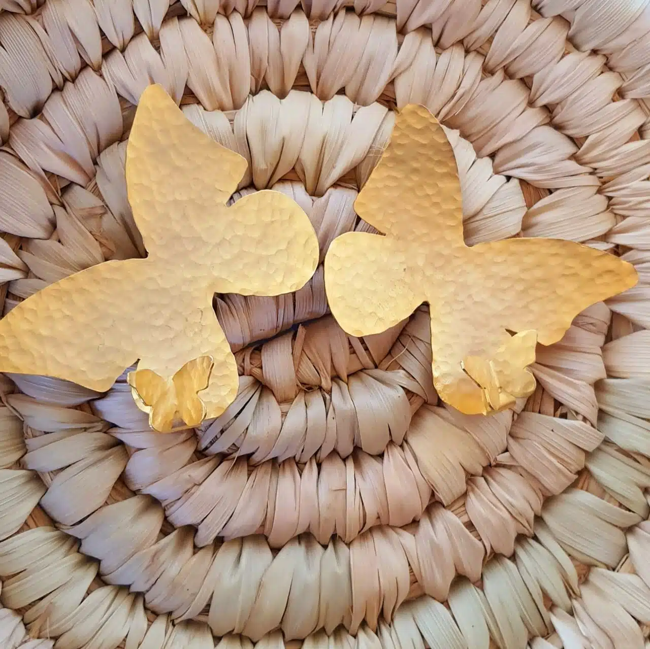 handmade earing 1 handmade earing