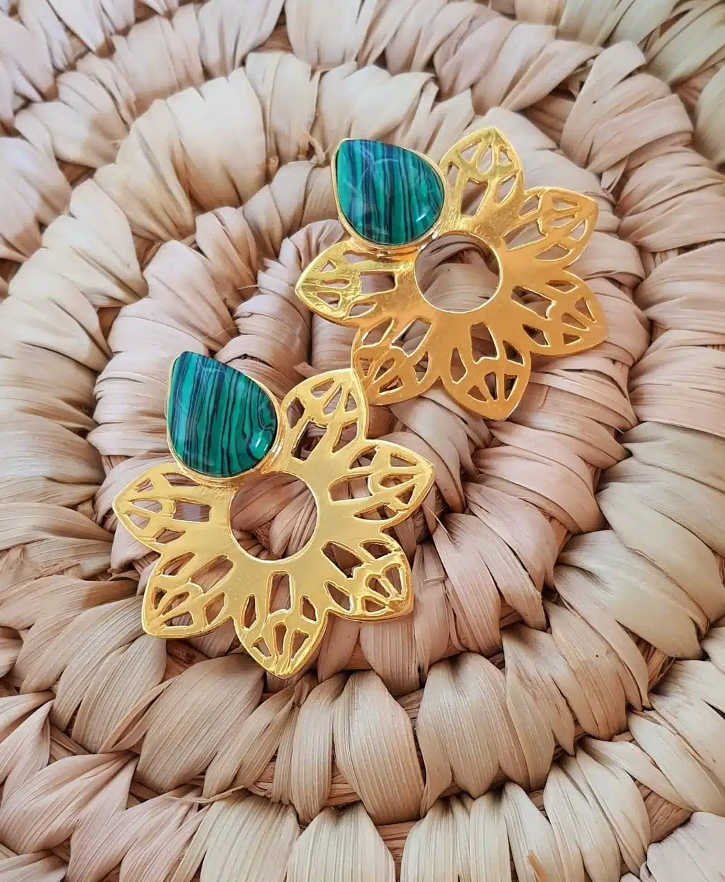 handmade earing 1 handmade earing