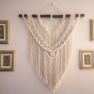 Macrame wall hanging