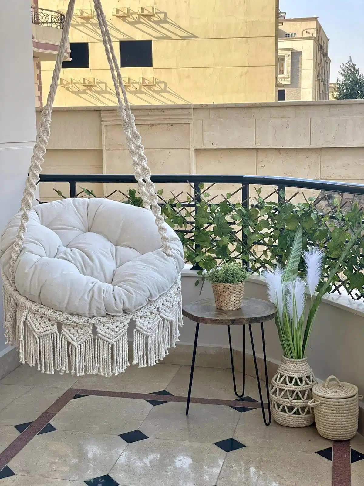 Macrame swing 1 Macrame swing