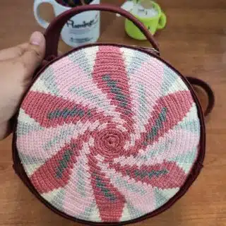 Round tapestry bag