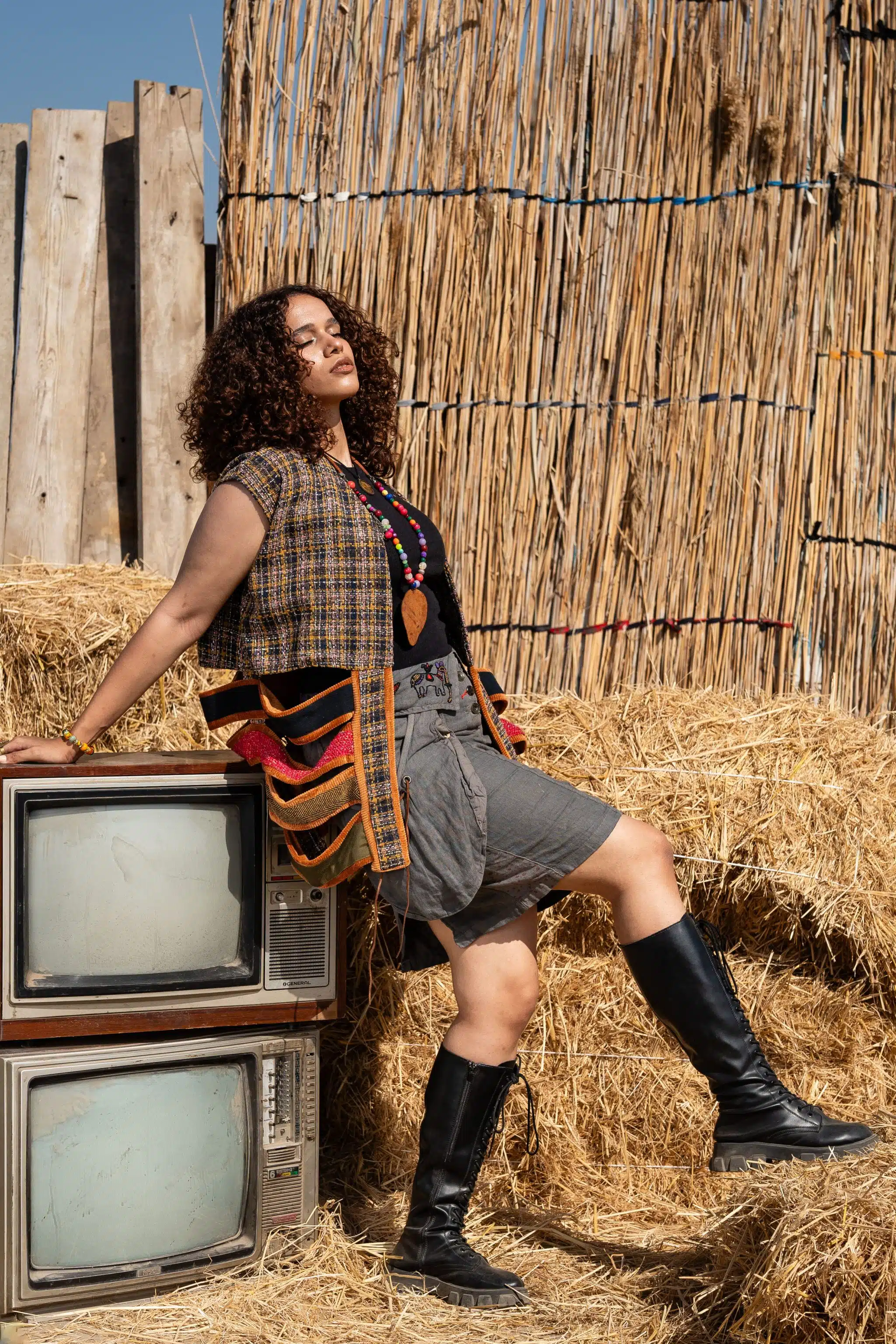 Nomad vest in olive x beige 4 IMG 0465 scaled