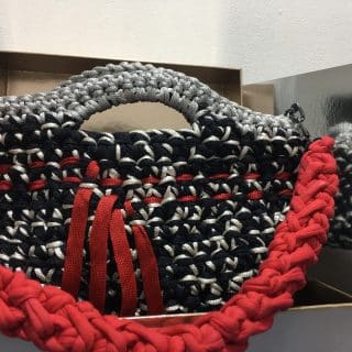 1D11E59B AAA6 4670 9909 DC0ADD65DAAE