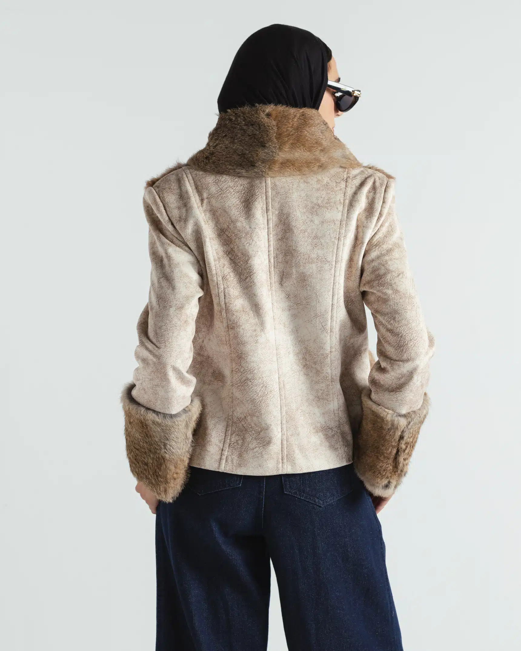 Vintage Fur jacket 3 1P0A8616 Edit scaled