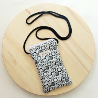 Quilted fabric crossbody bag