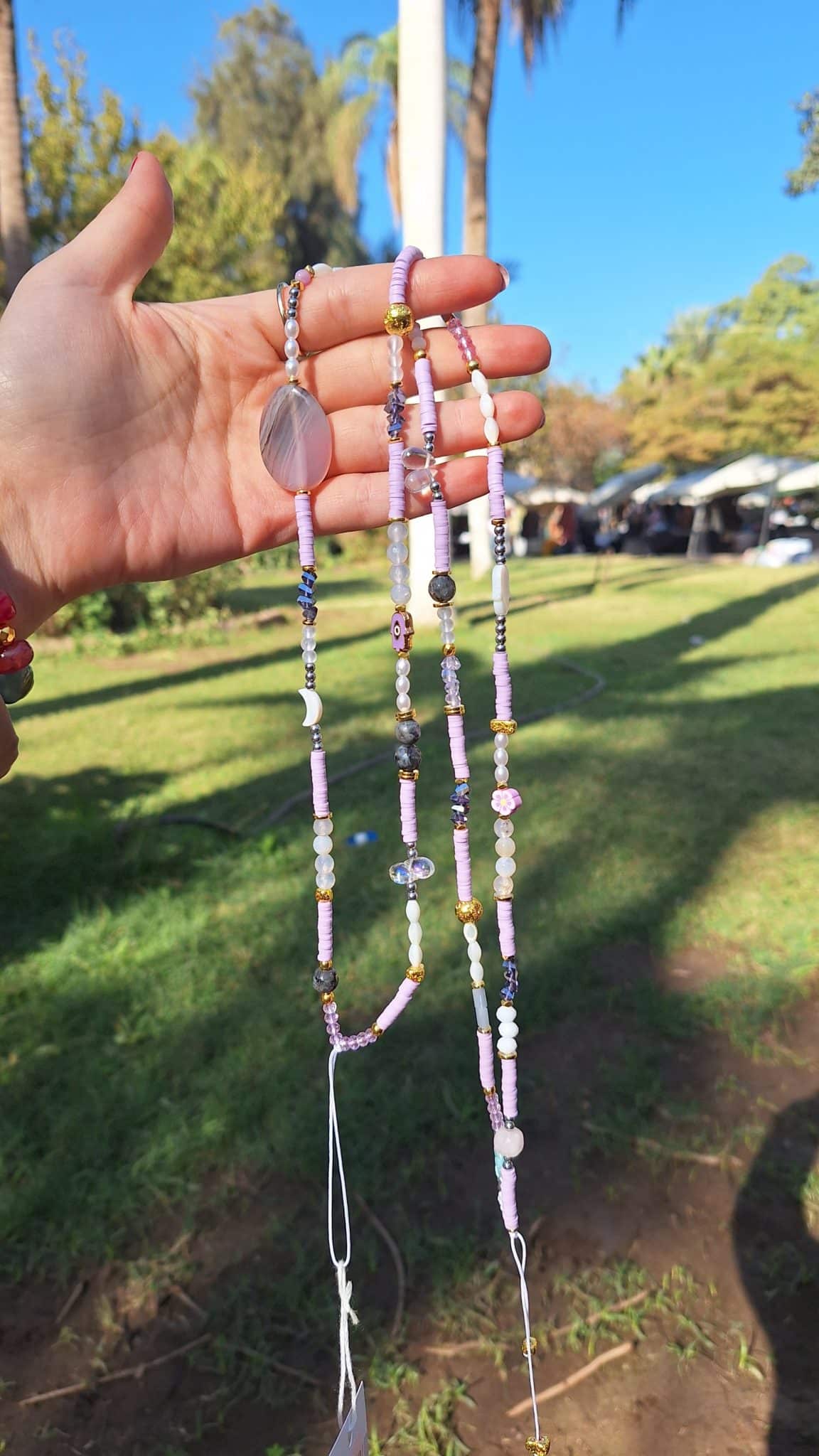 Lavy "mobile chain" 1 Lavy "mobile chain"