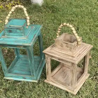Vintage Emeral & Beige Lanterns