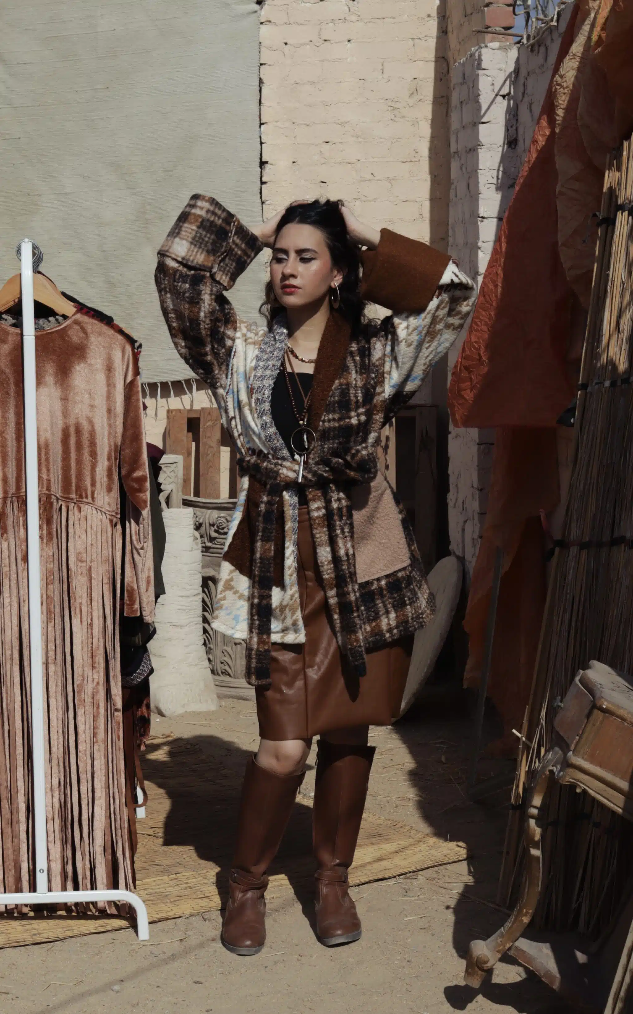 Gypsy threads in brown x beige 4 IMG 0565 1 scaled