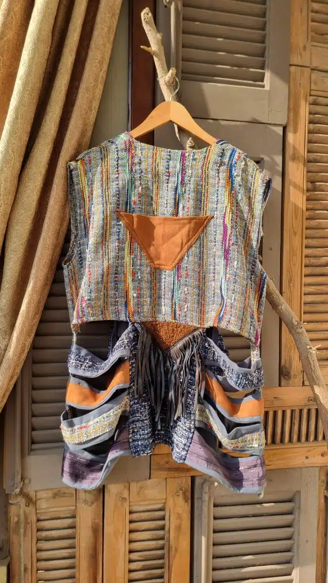 Nomad vest in radiant tones 1 Nomad vest in radiant tones