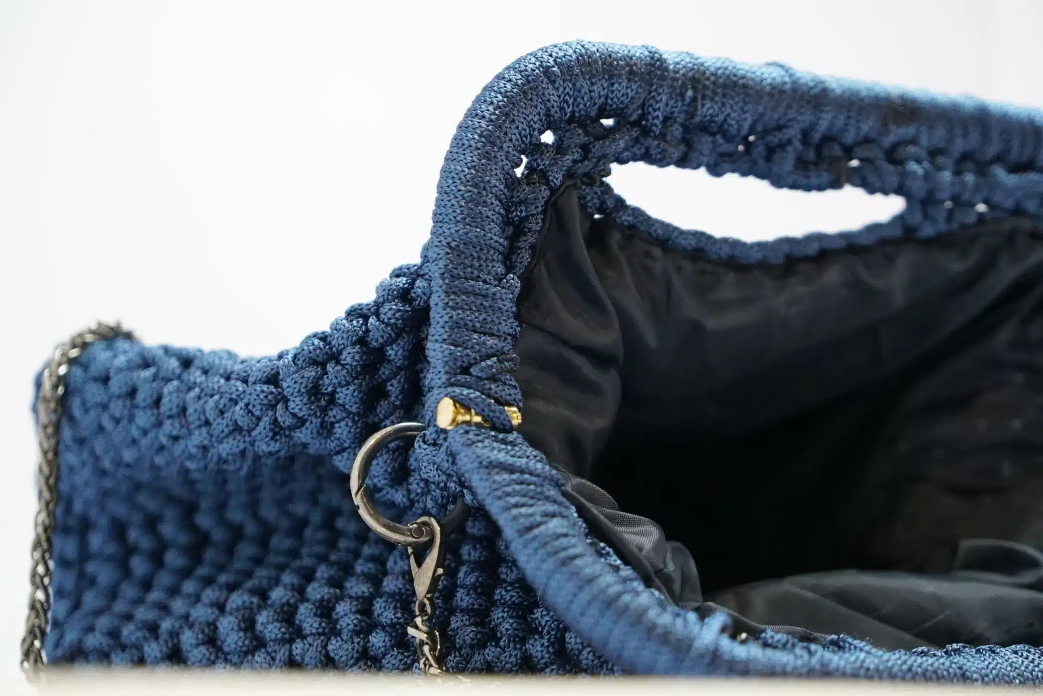 Trendy elegant crochet Clutch 2 IMG 3502 scaled