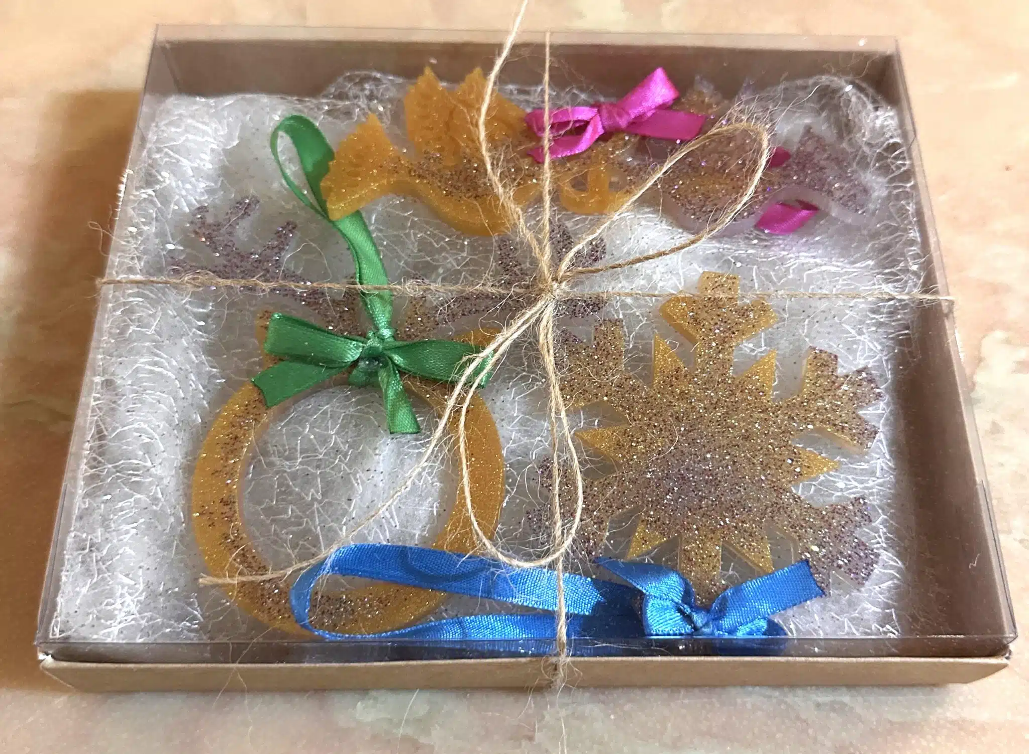 Gold-Glitter Christmas Ornaments' Set 1 gold and glitter christmas ornaments