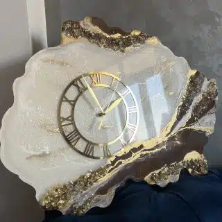 Irregular waves wall clock