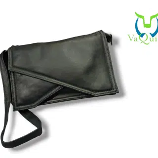 شنطه 2 غطاء ساده كبيره