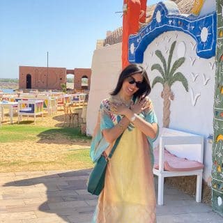 فستان الجعران المجنح