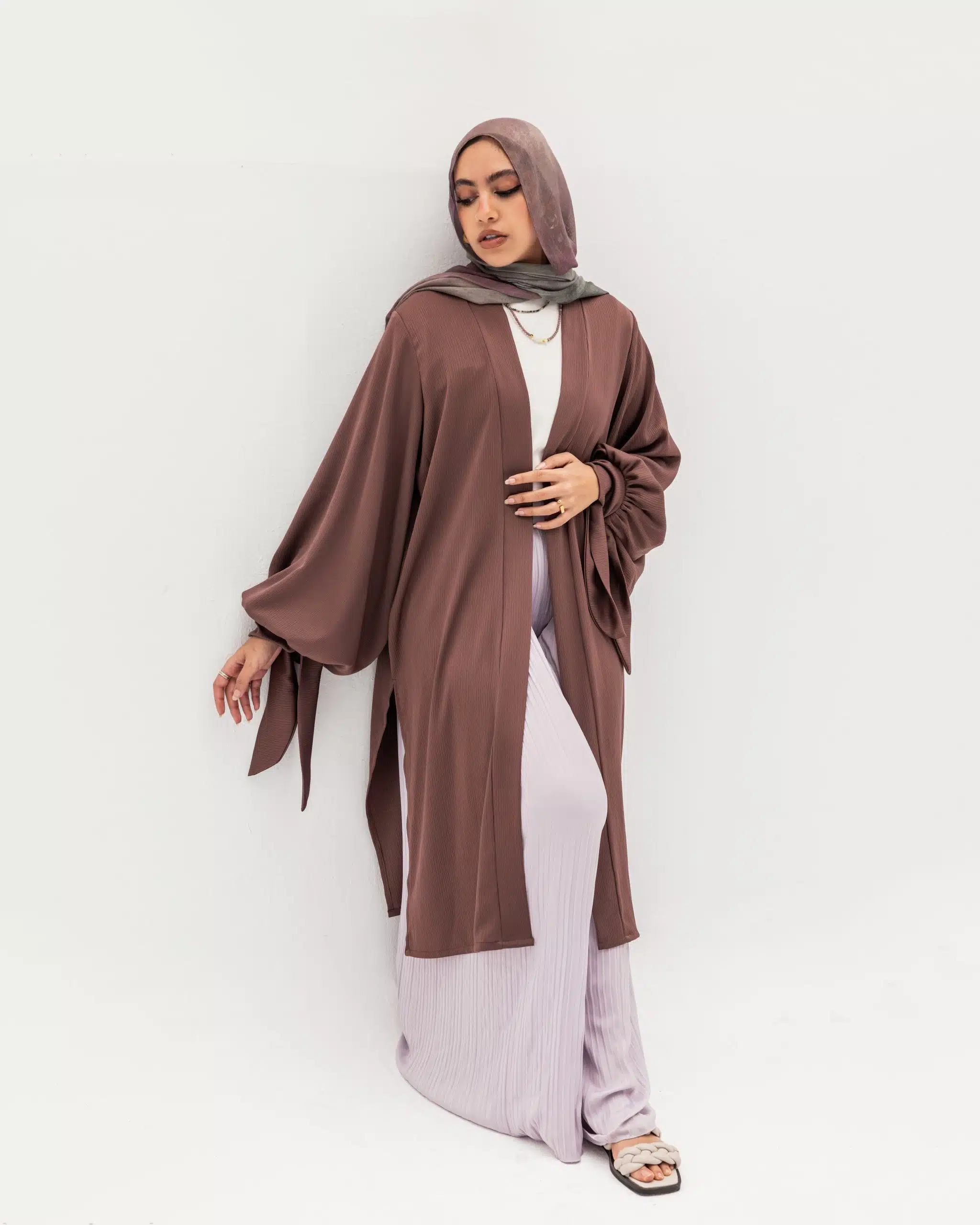 Cashmere Crinkle cardigan 2 014A8236 copy 1 scaled