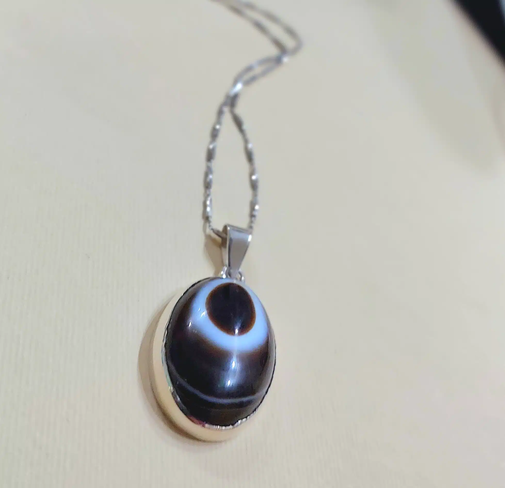 A stand out Evil Agate pendat 2 20231228 193136