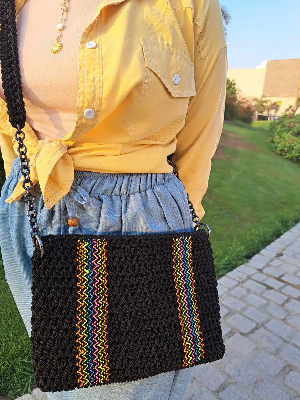 black zigzag bag 2 20240823 185357 scaled