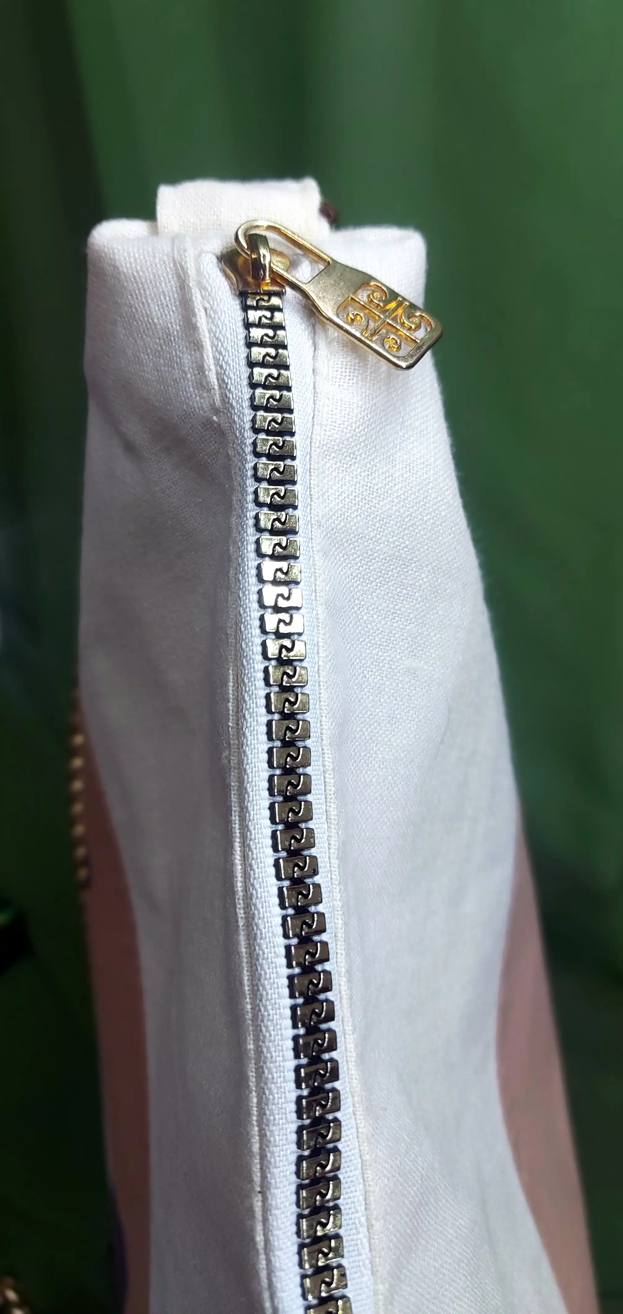 3 Pandas cross bag fabric painting 3 20241213 221831 scaled