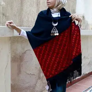 شال مستطيل تطريز العريش.