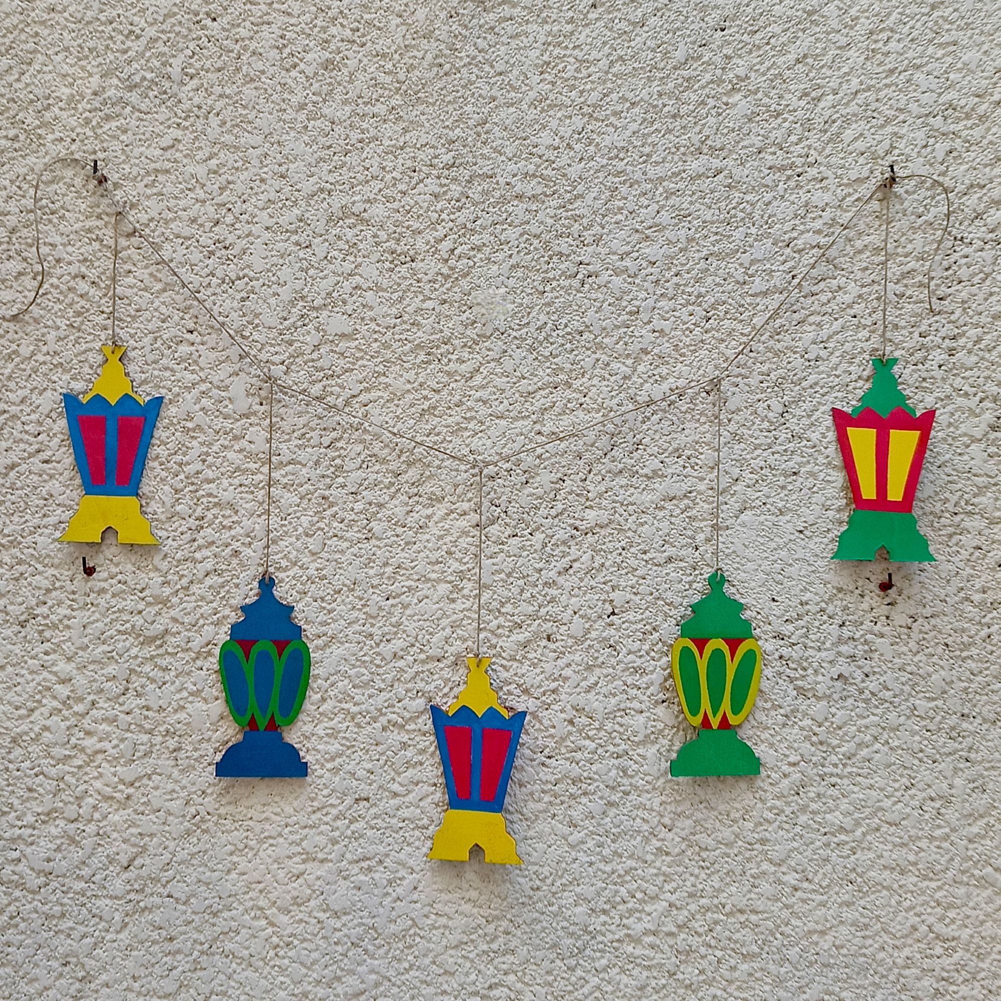 فانوس رمضان خشب زينه رسم يدوي 2 5 3