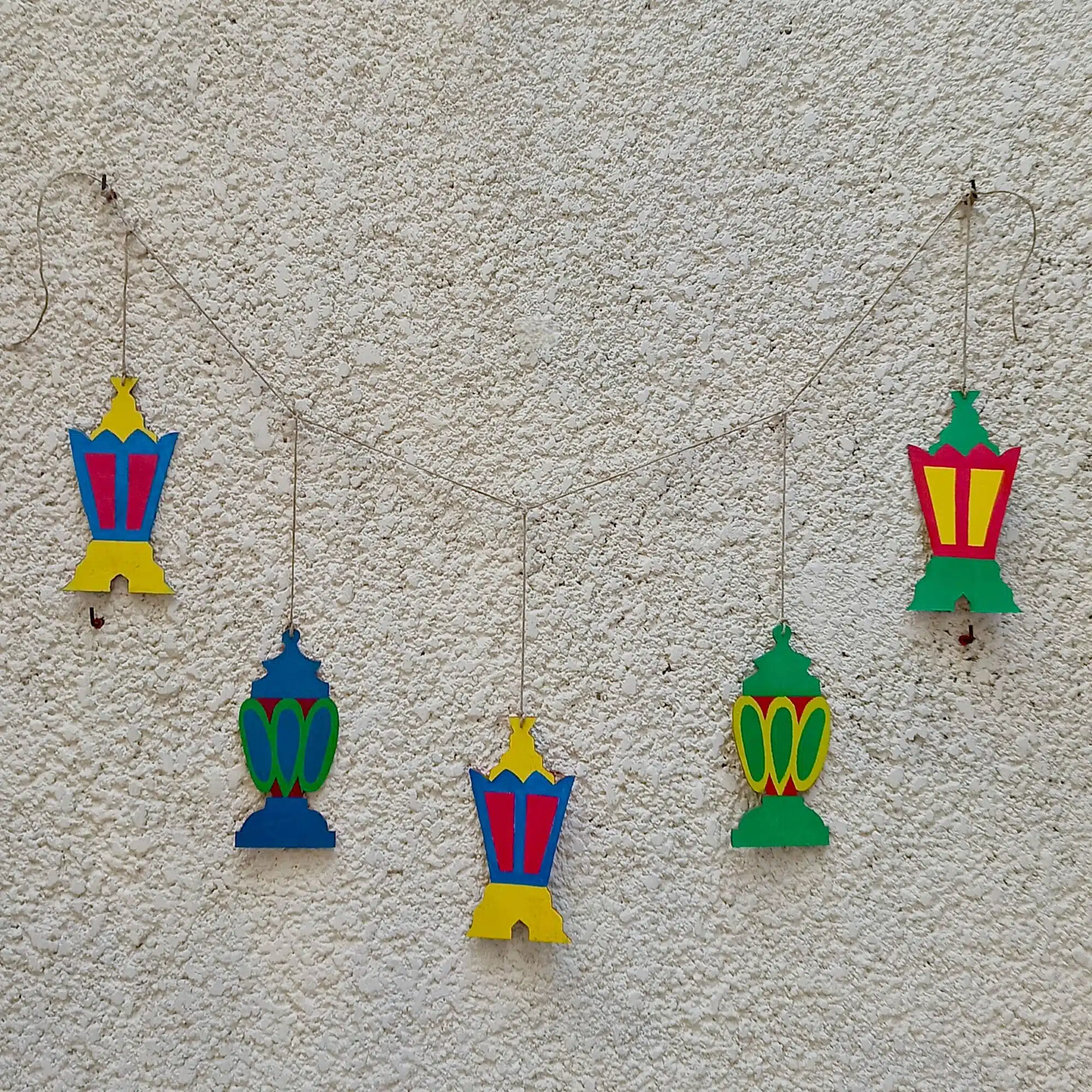 فانوس رمضان خشب زينه رسم يدوي 2 5 3