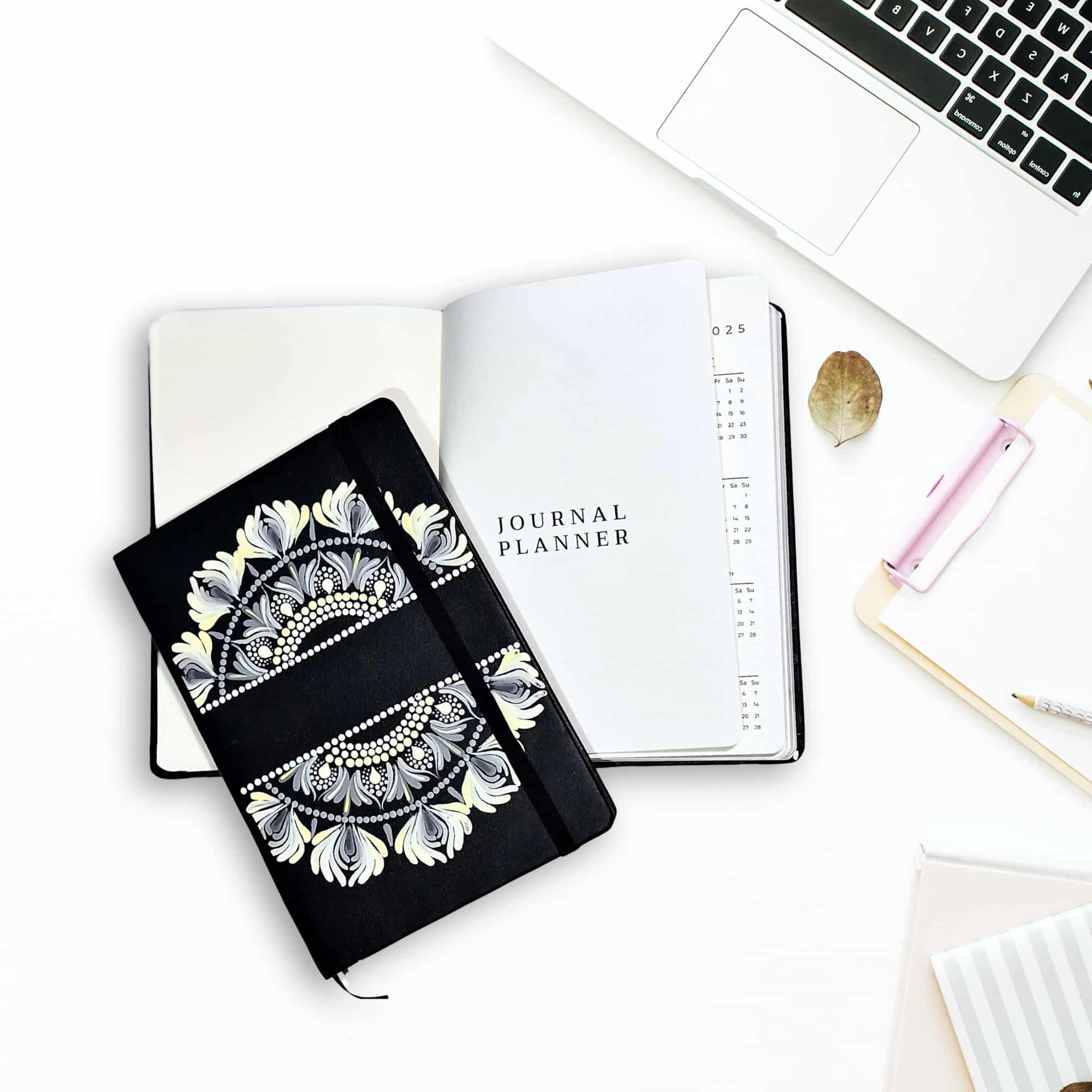 Mandala dots Notebook 6 5484D2BF 1584 4B93 9CDE 1CAF29C54D0A