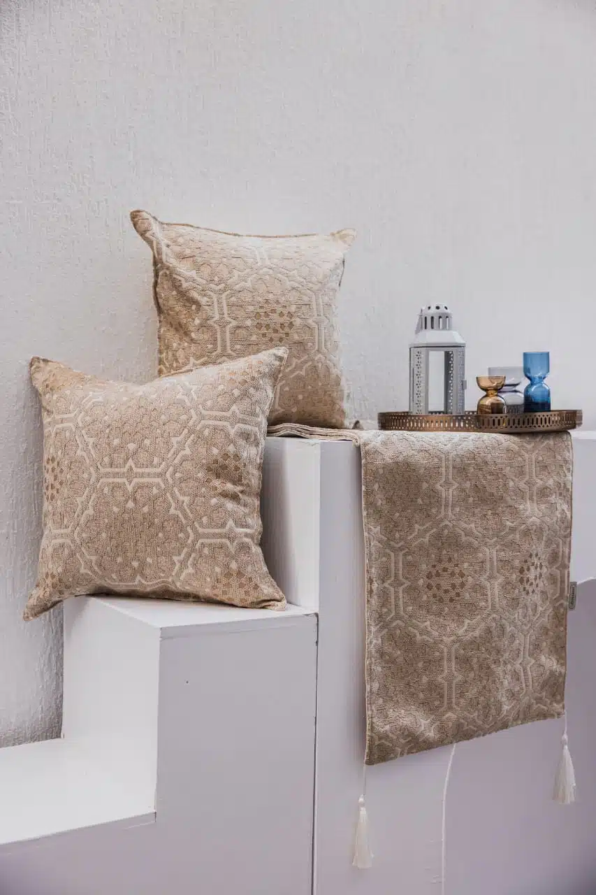 Arabesque Table Runner 1 Arabesque Table Runner