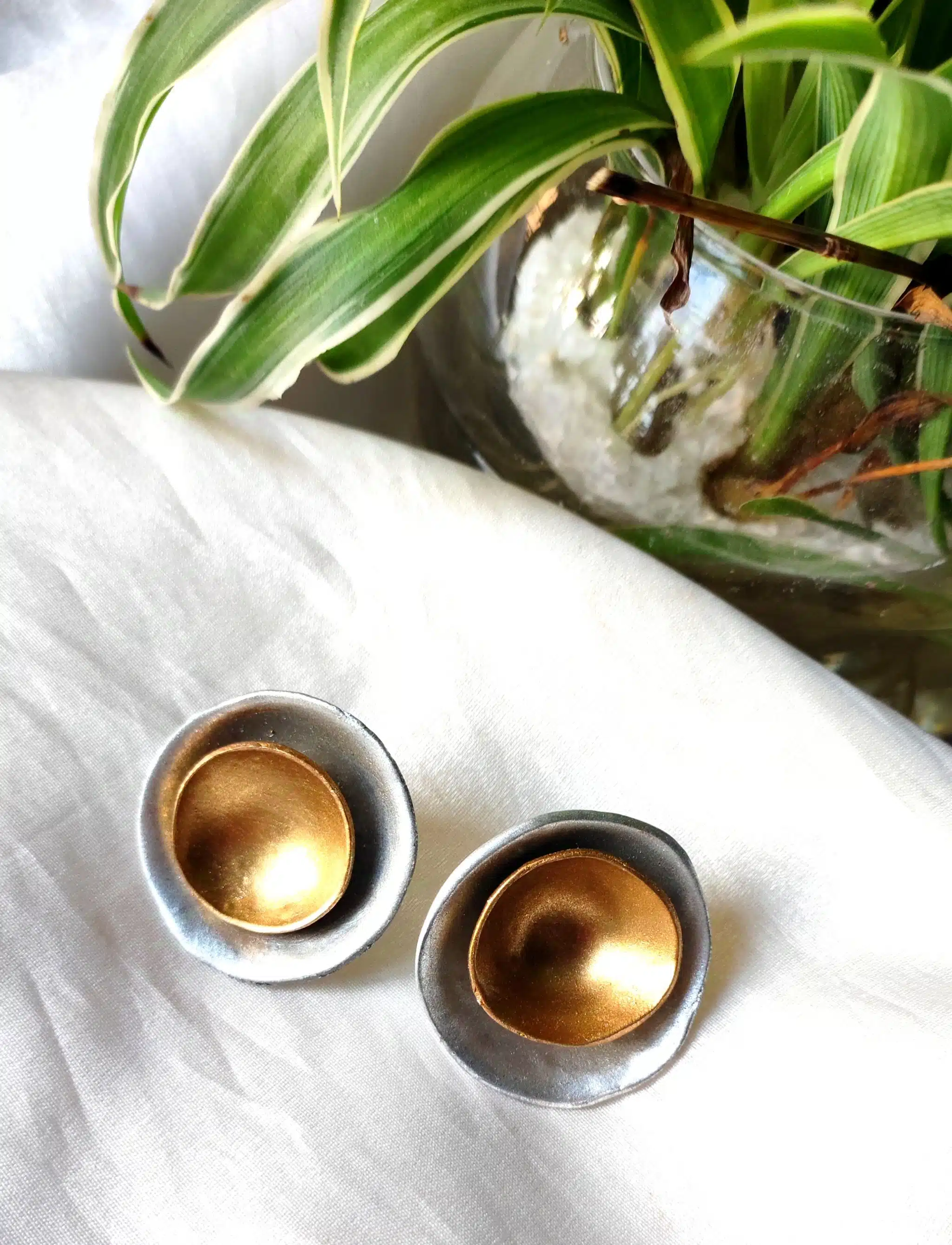 Golden nest 1 Golden nest