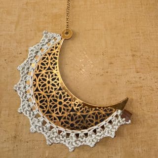 Ramadan crescent