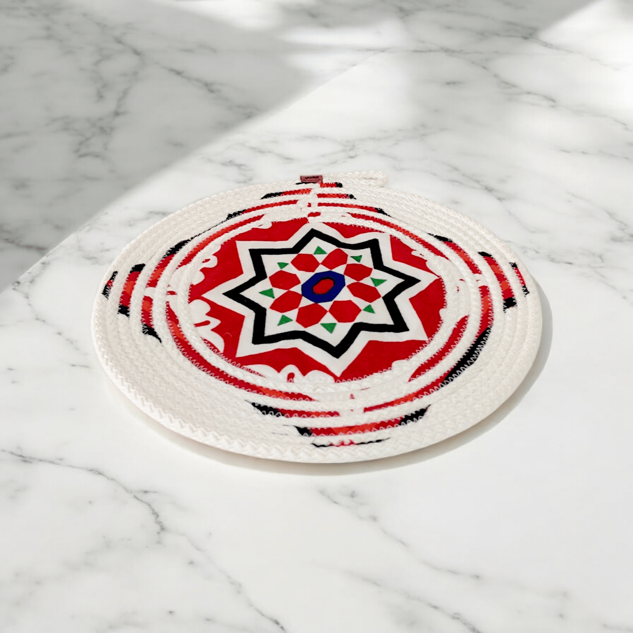 ramadan-red coaster 2 Photoroom 20250123 204617