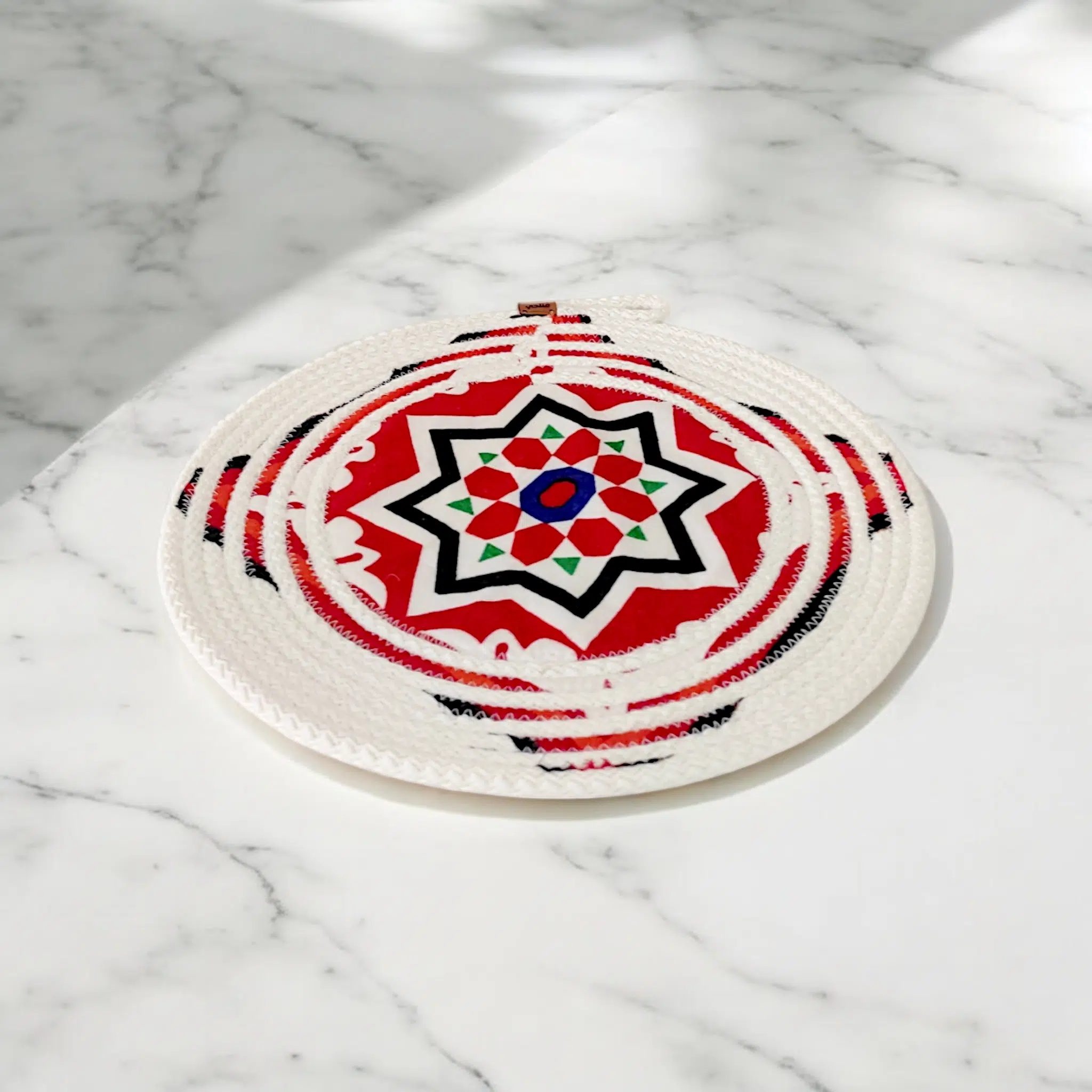 ramadan-red coaster 2 Photoroom 20250123 204617