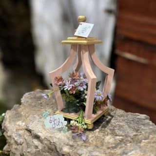 Moder Rose lantern