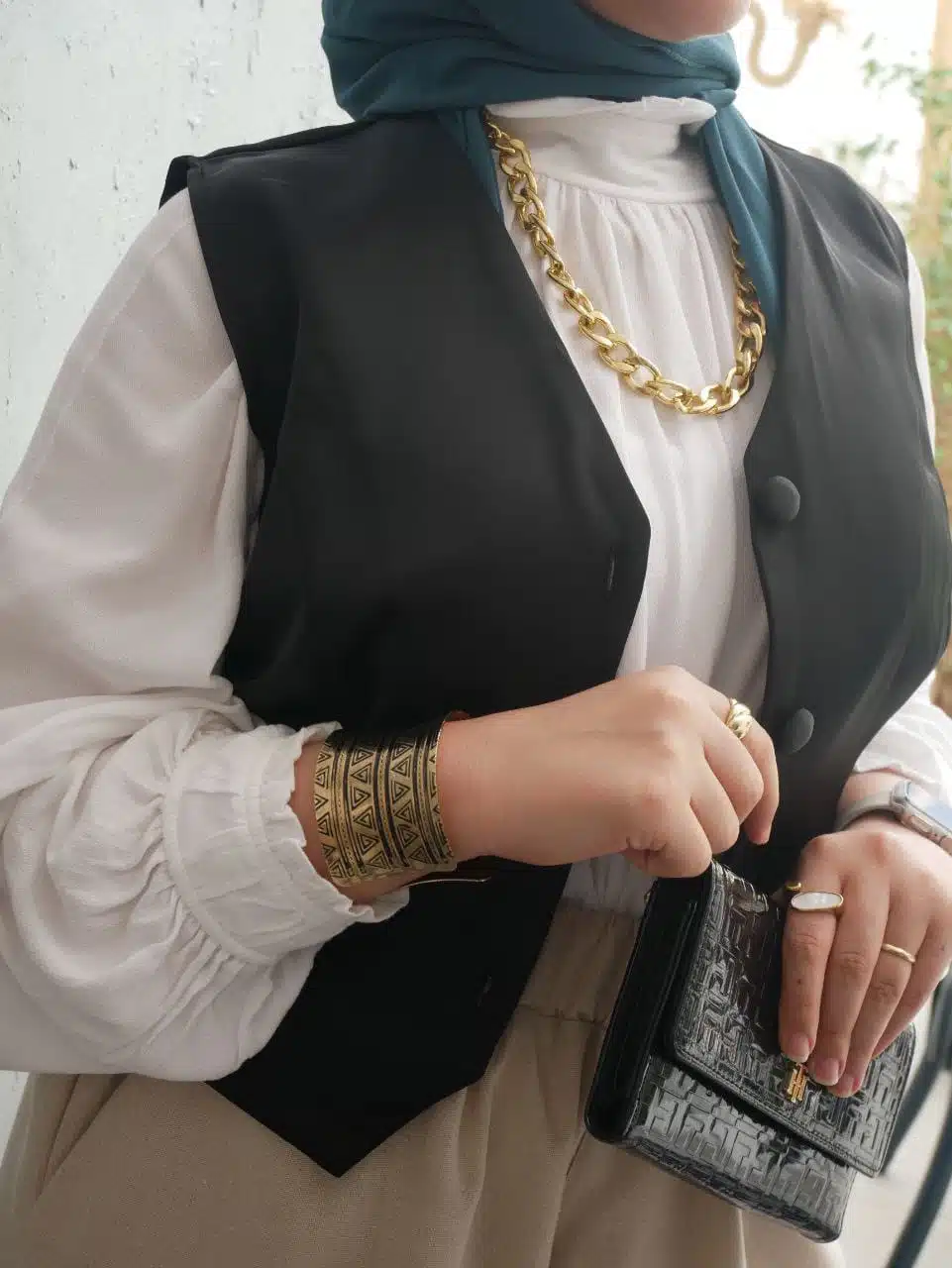 Elegant spark 1 Elegant spark