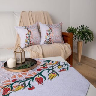 Printed Floral Arabesque Squared Table Cloth