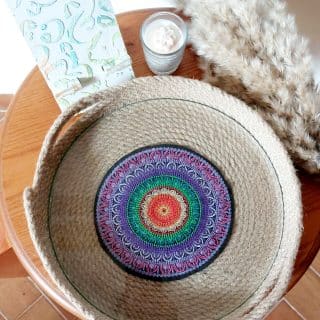 Jute tray mandala with glass